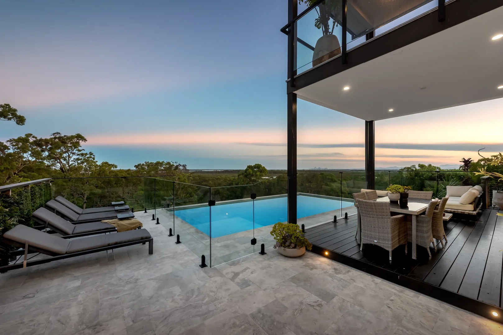 16 Quest Terrace, Coomera Waters QLD 4209