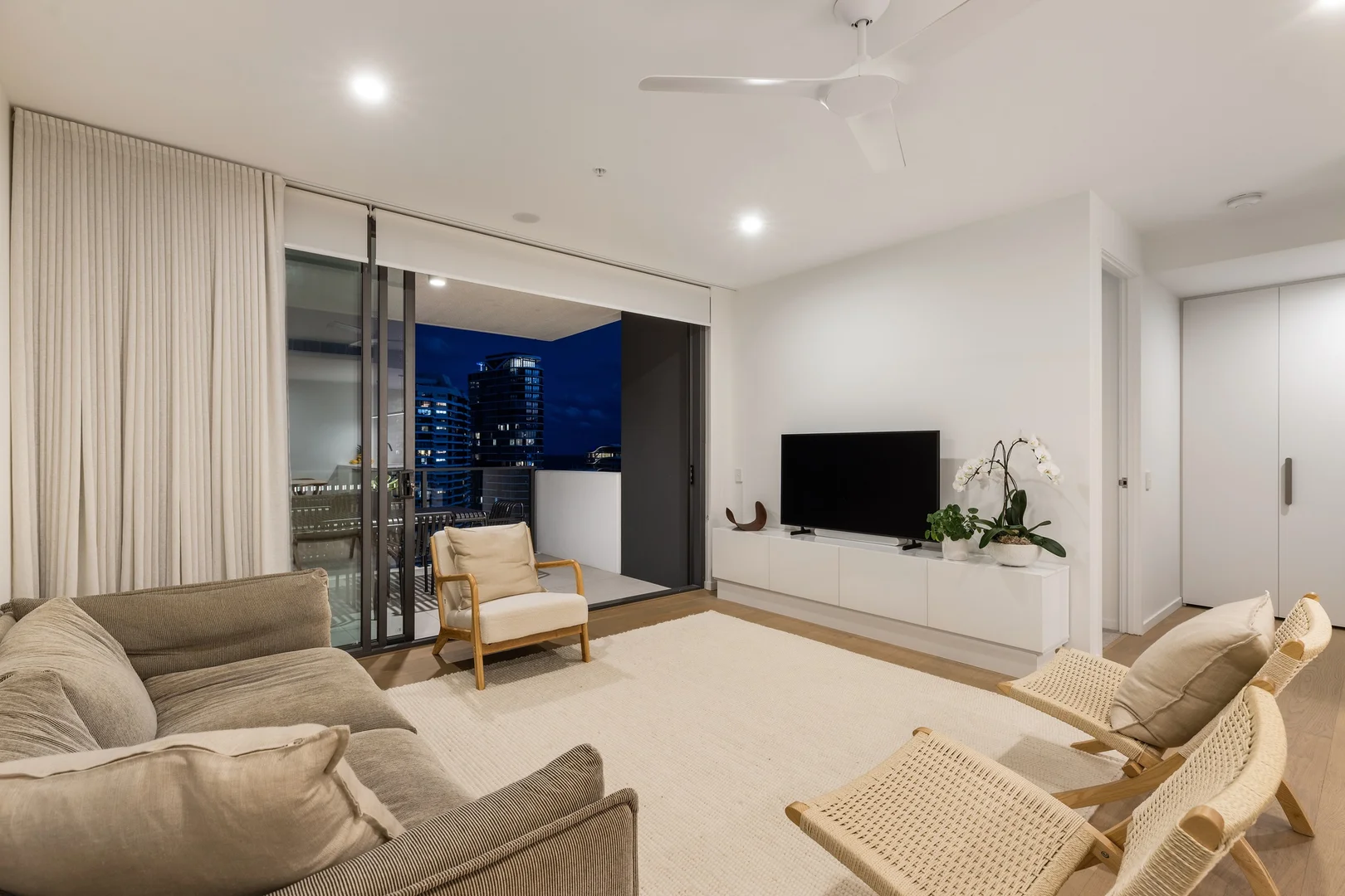 Additional image 13 of 204/25 Woodroffe Avenue, Main Beach QLD 4217