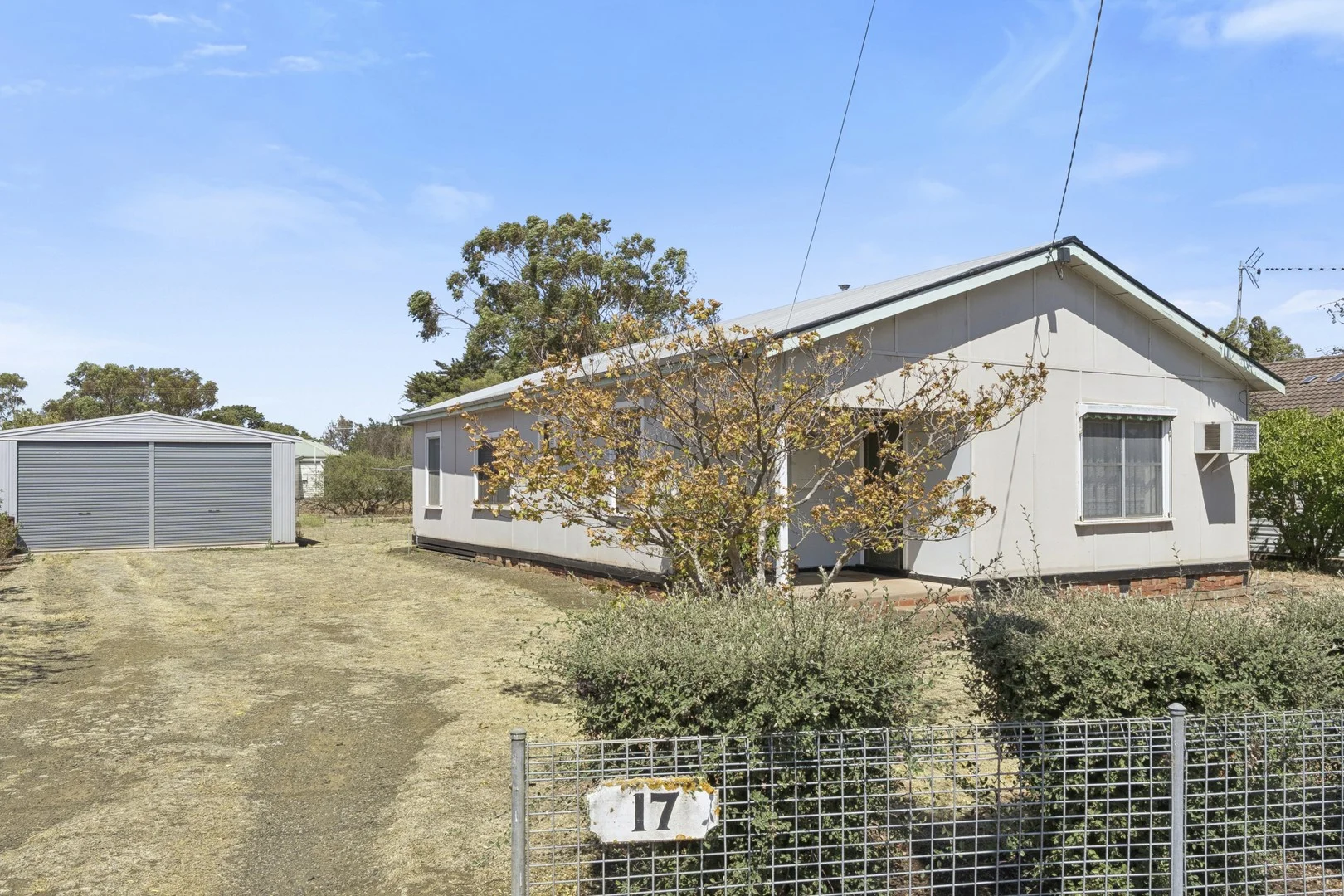 17 Logan Street, Derrinallum VIC 3325