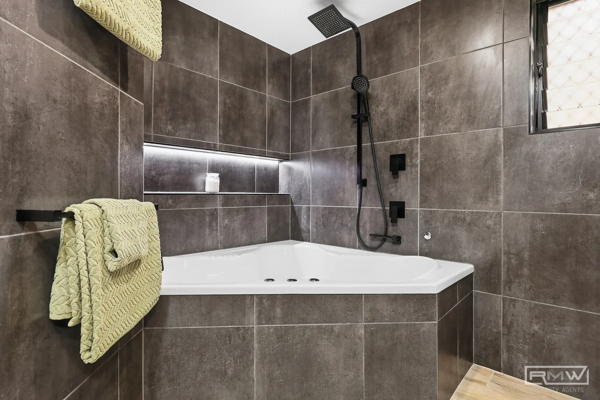 Additional image 5 of 28 Dolphin Crescent, Taranganba QLD 4703