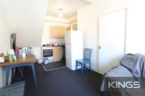 London Road, Southampton SO15, Room to rent