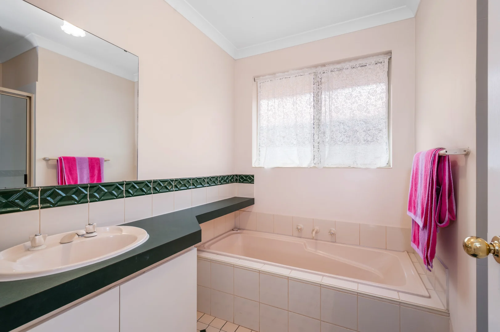 Additional image 11 of 16A Lyall Street, Lamington WA 6430