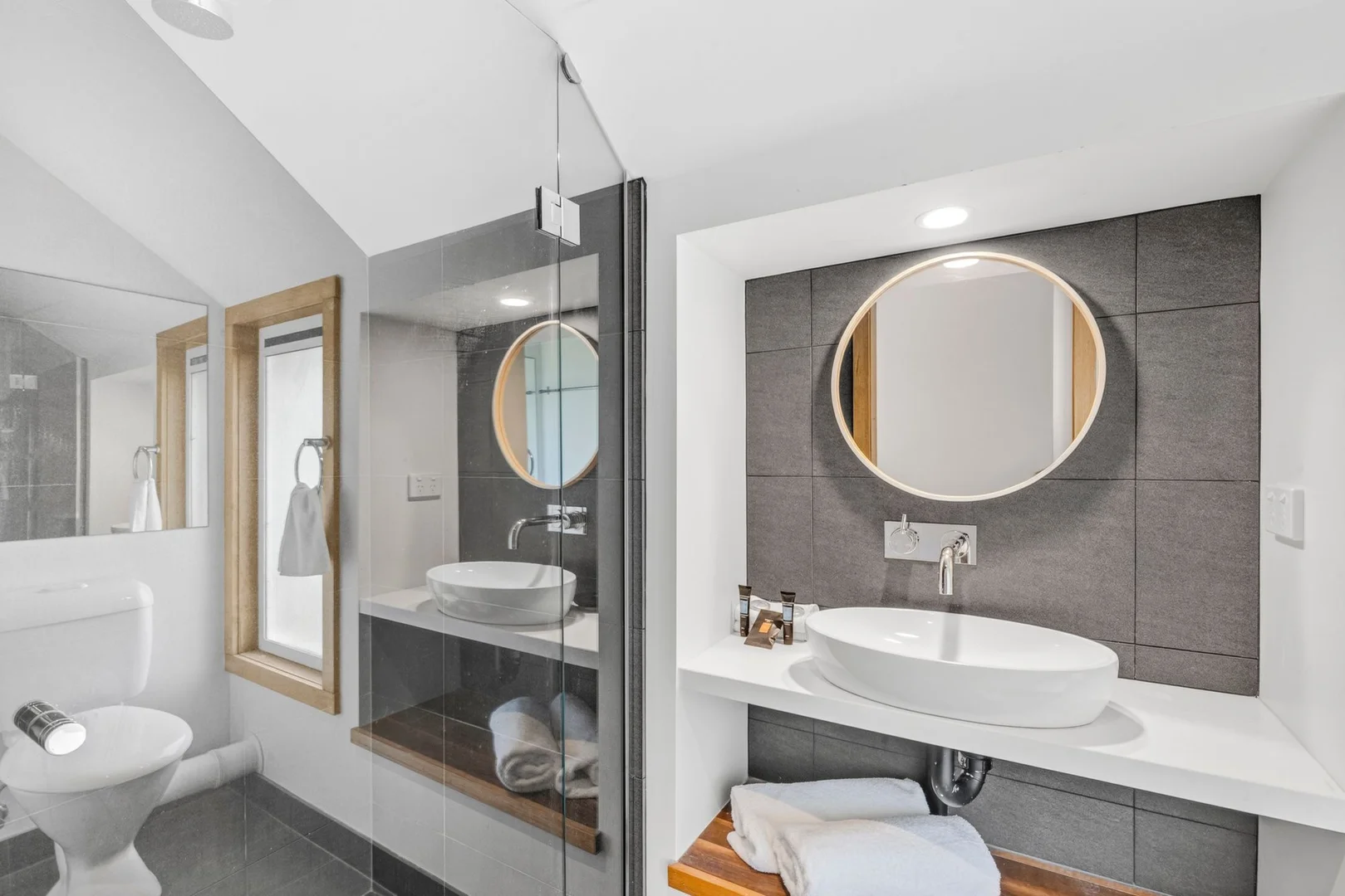 Additional image 15 of 2/1-3 Geelong Road, Barwon Heads VIC 3227