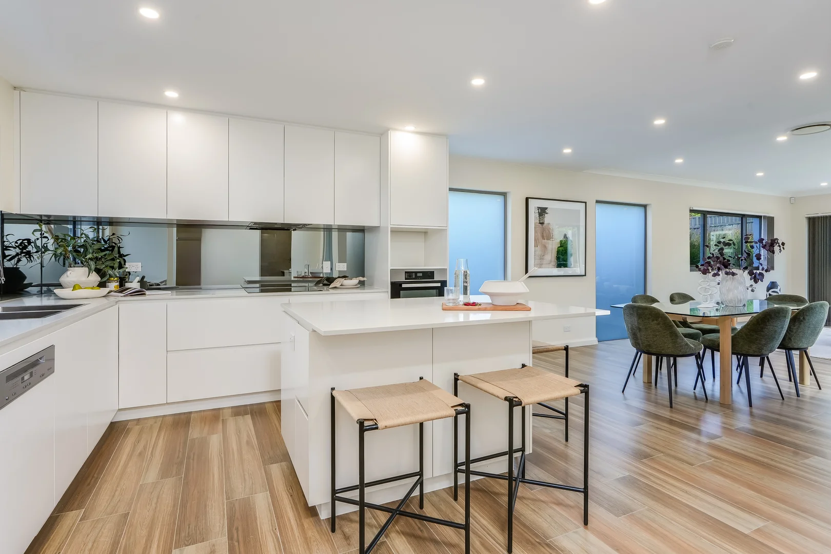 Additional image 3 of 9B Woodlands Road, Taren Point NSW 2229