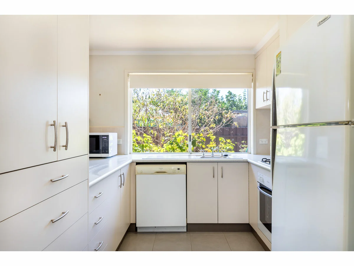 Additional image 4 of 2/7 Graetz Court, Lavington NSW 2641