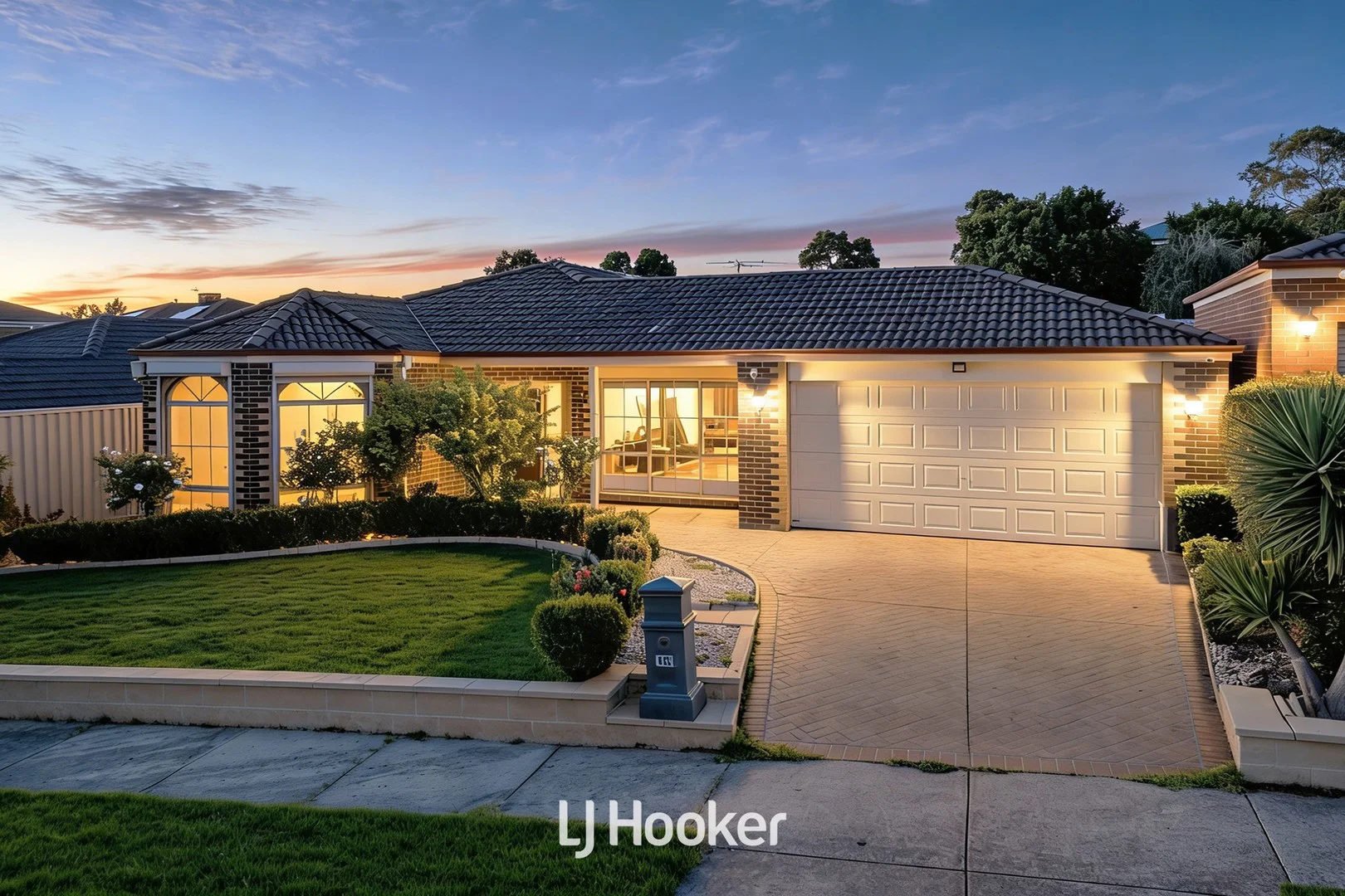 13 Homewood Boulevard, Hallam VIC 3803