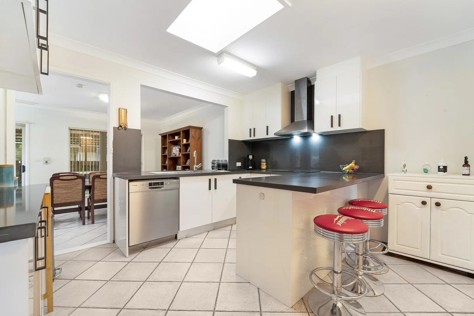 Additional image 5 of 15 Maygar Close, Milperra NSW 2214