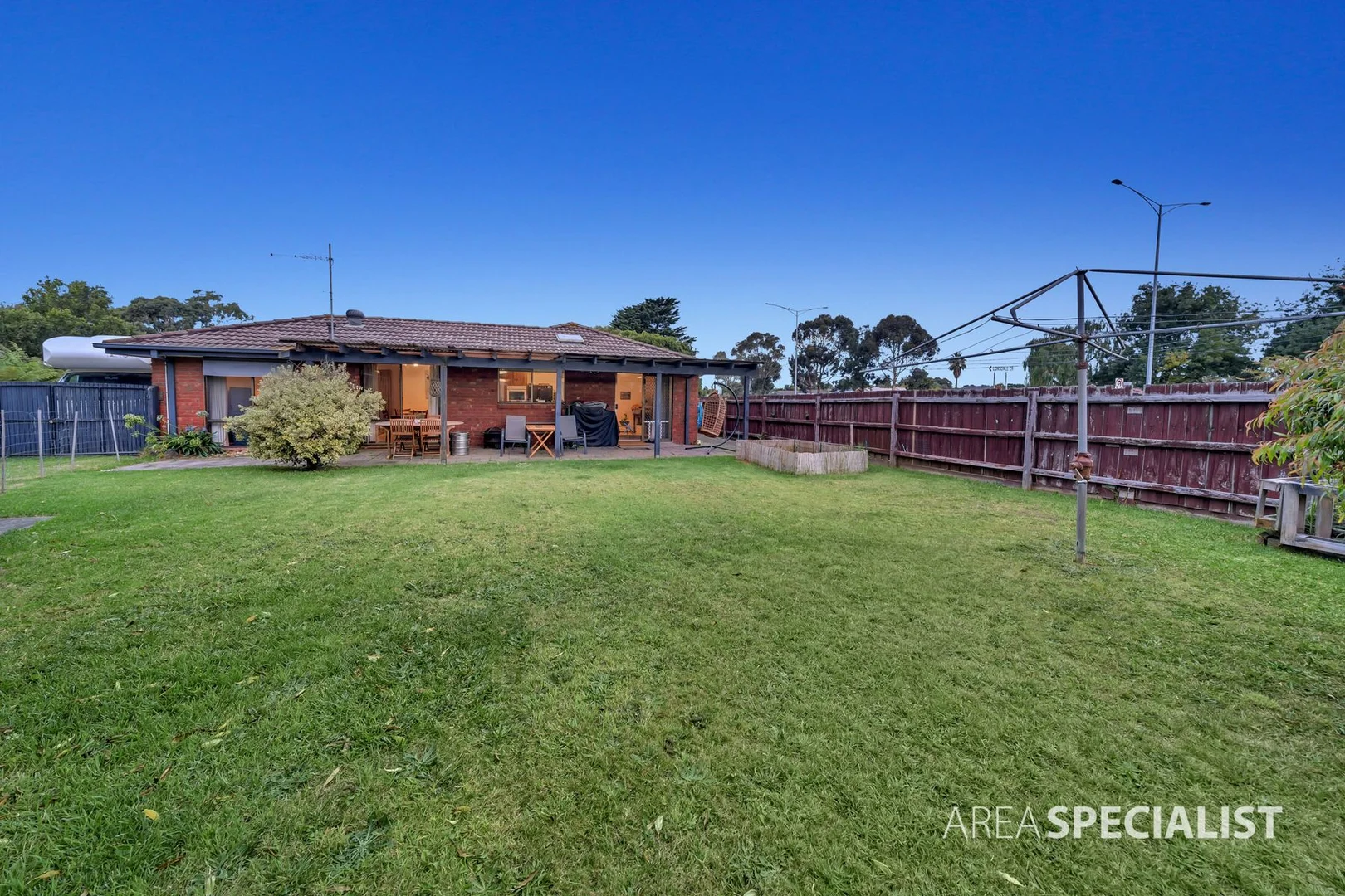 Additional image 13 of 1 Lonsdale Crescent, Cranbourne North VIC 3977