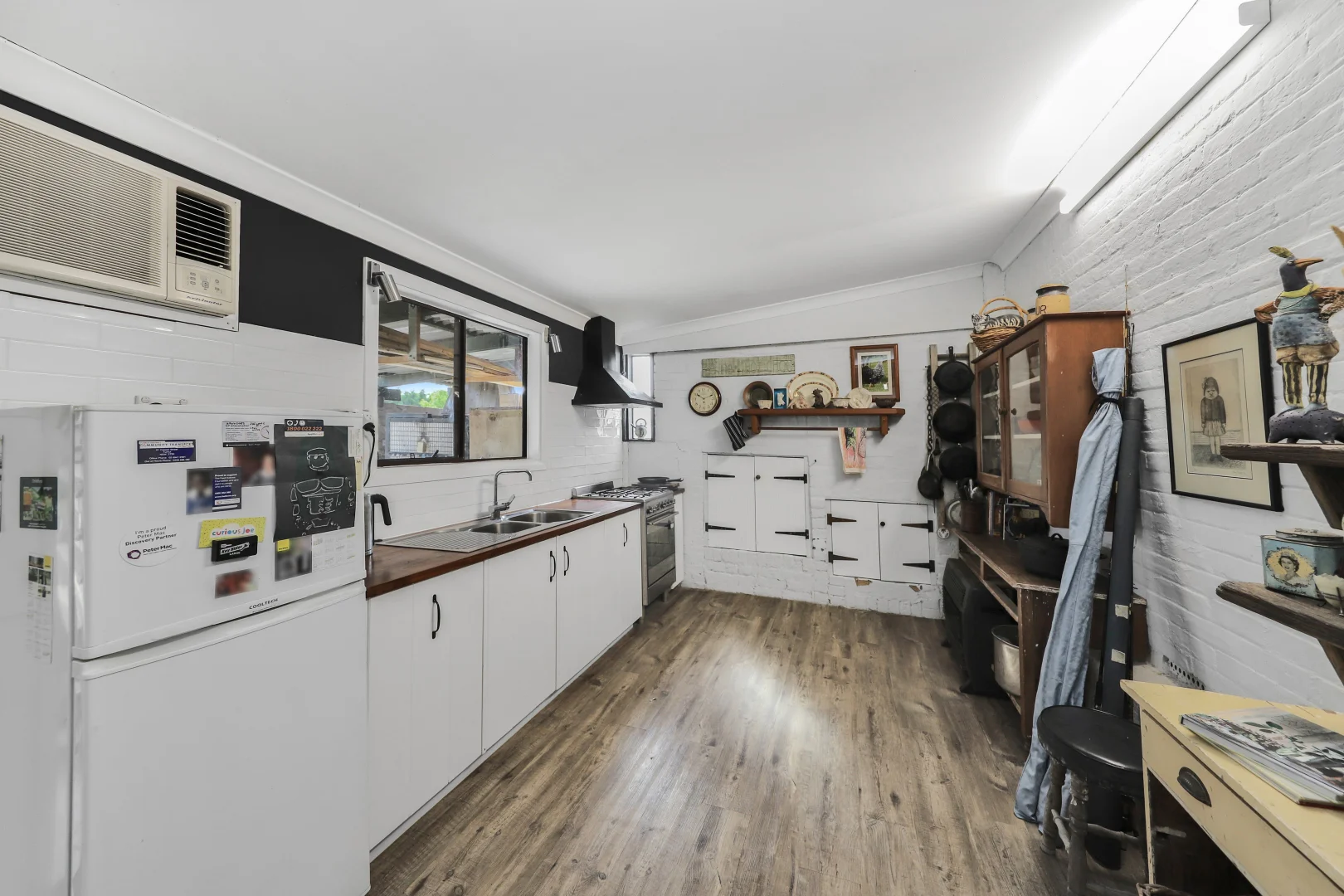 Additional image 3 of 10 Tumut Street, Adelong NSW 2729