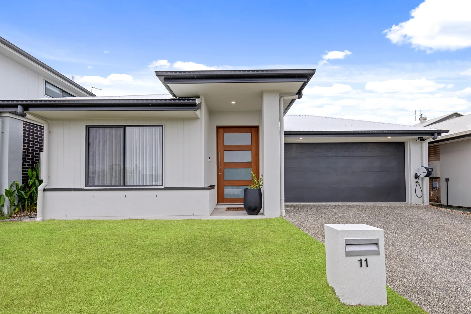Additional image 2 of 11 Mingle Street, Palmview QLD 4553