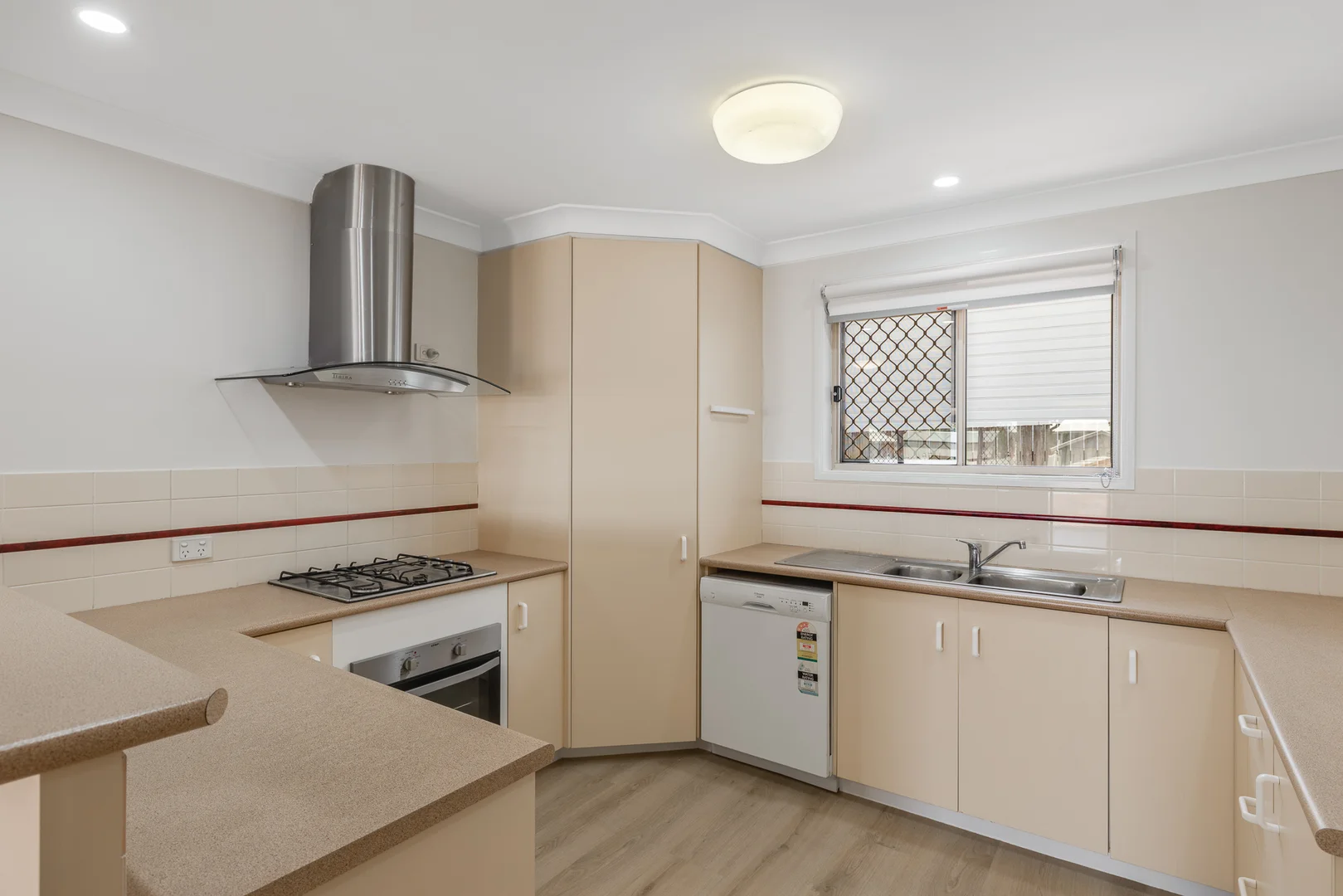 Additional image 6 of 2/351 Hume Street, South Toowoomba QLD 4350