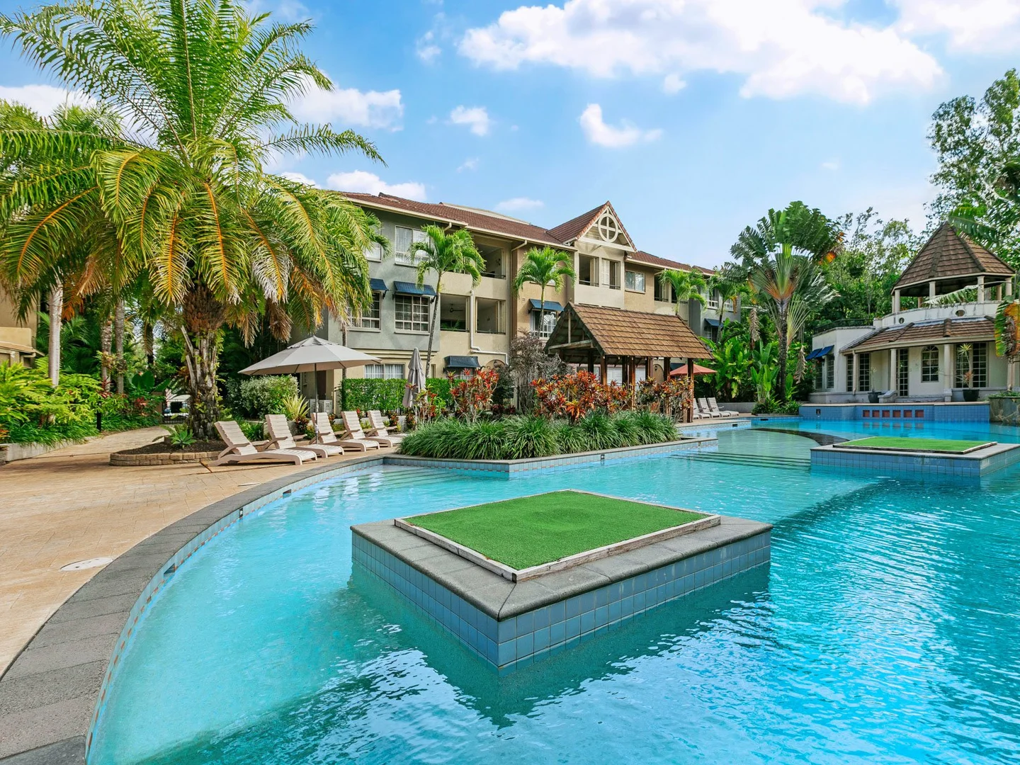 Additional image 9 of 1320/2-10 Greenslopes Street, Cairns North QLD 4870