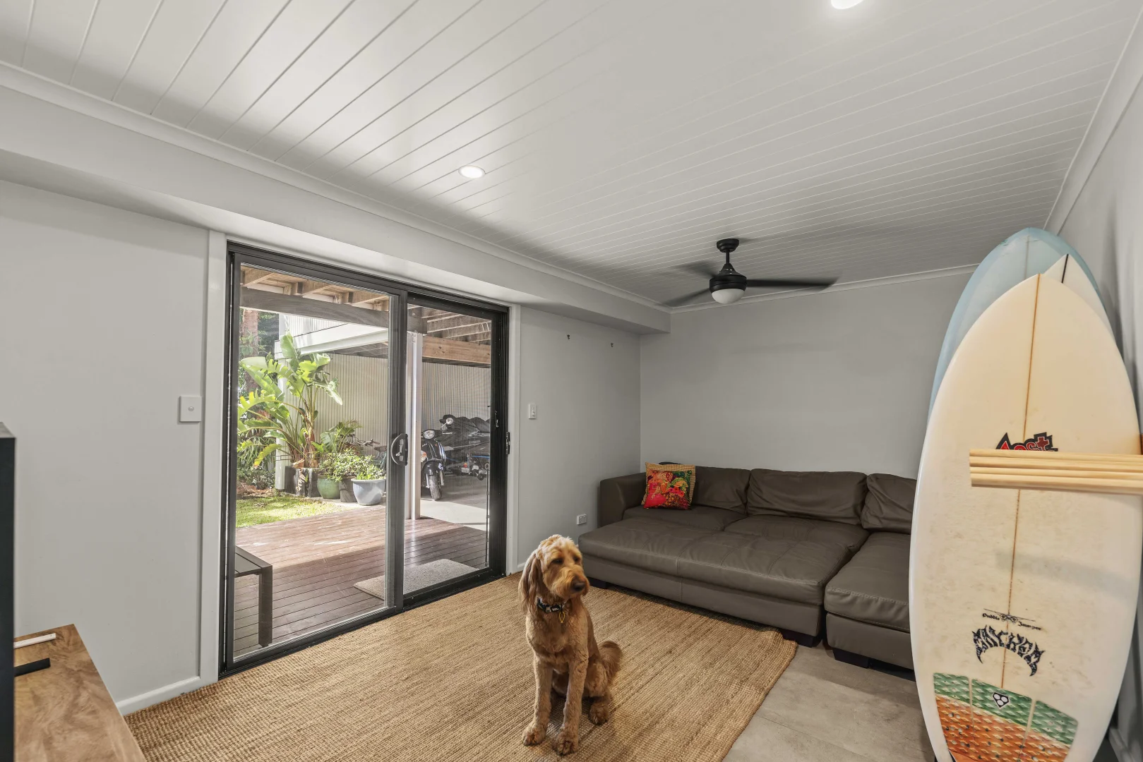 Additional image 22 of 129 K P Mcgrath Drive, Elanora QLD 4221