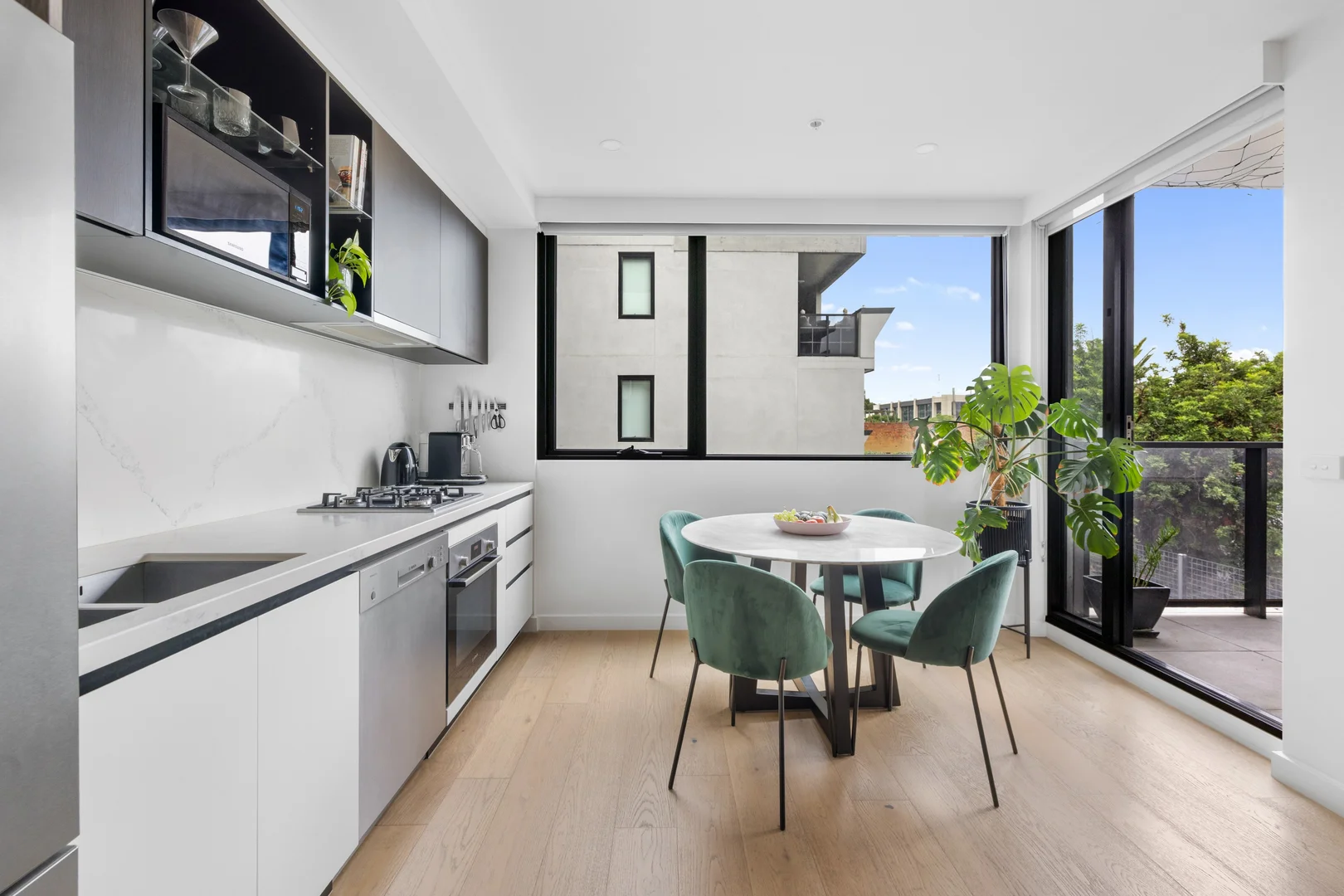 Additional image 2 of 206/12 Napier Street, Footscray VIC 3011