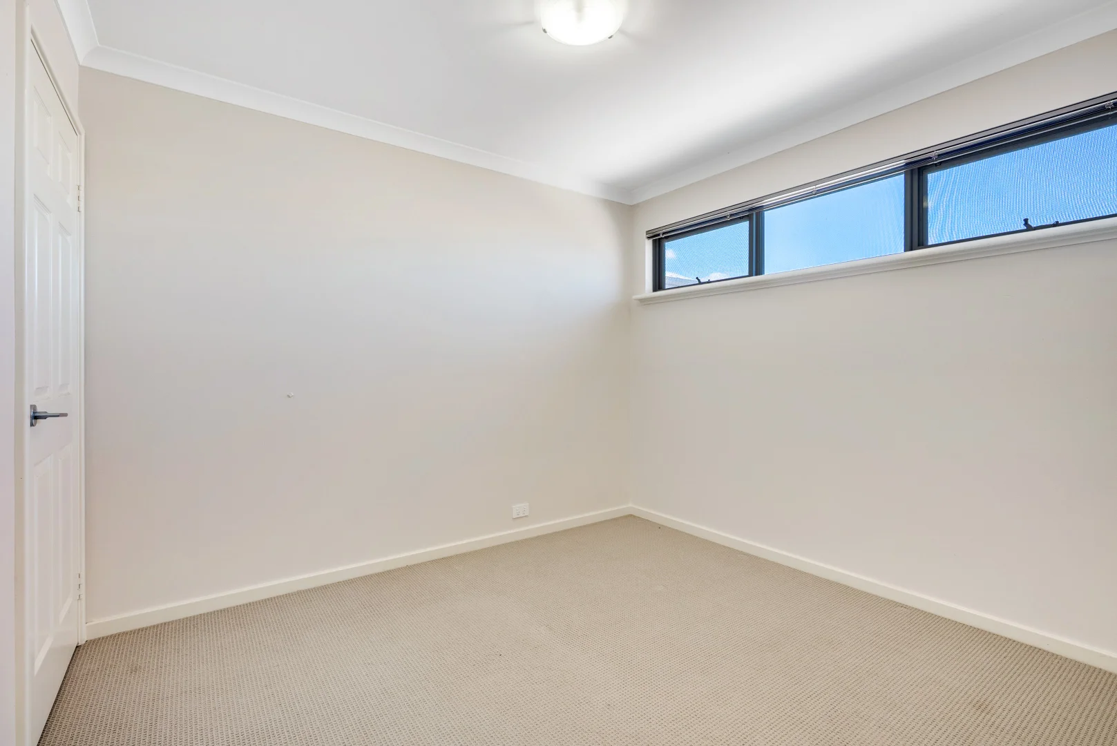 Additional image 10 of 1/30 Buttermere Approach, Waikiki WA 6169