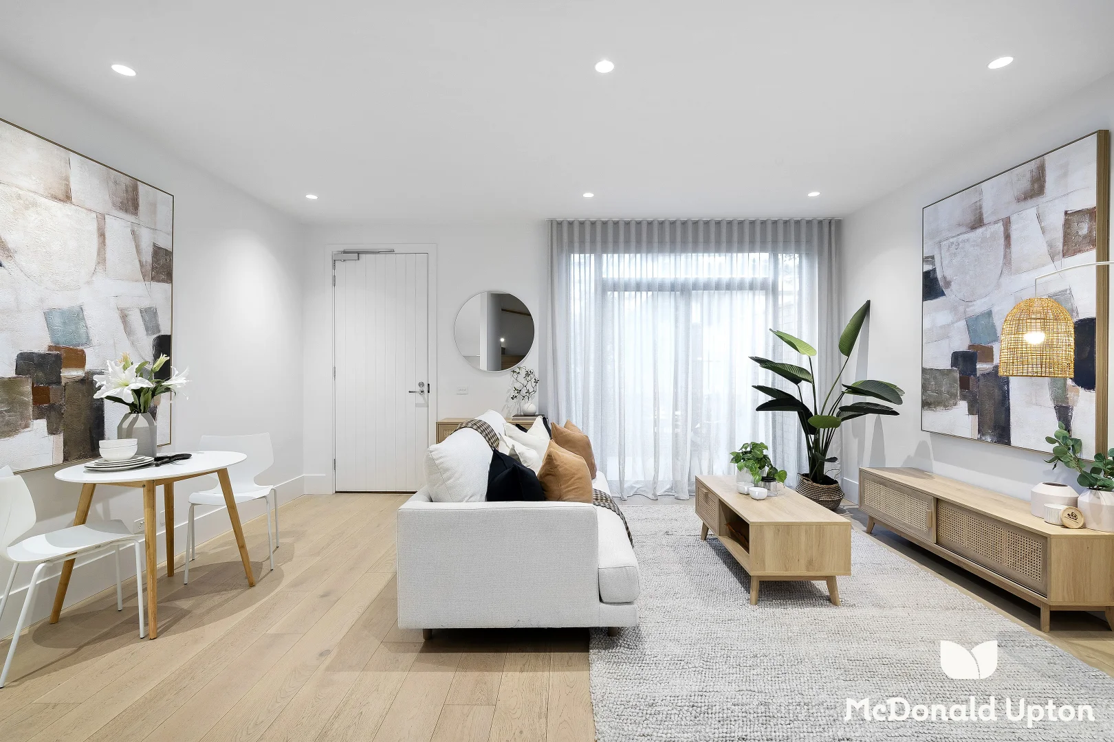 Additional image 5 of 33 Maple Walk, Moonee Ponds VIC 3039