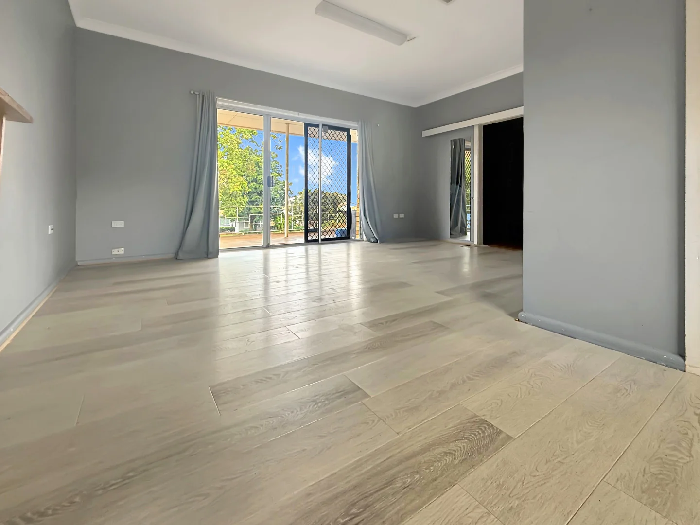 Additional image 2 of 16 Evans Parade, Parkes NSW 2870