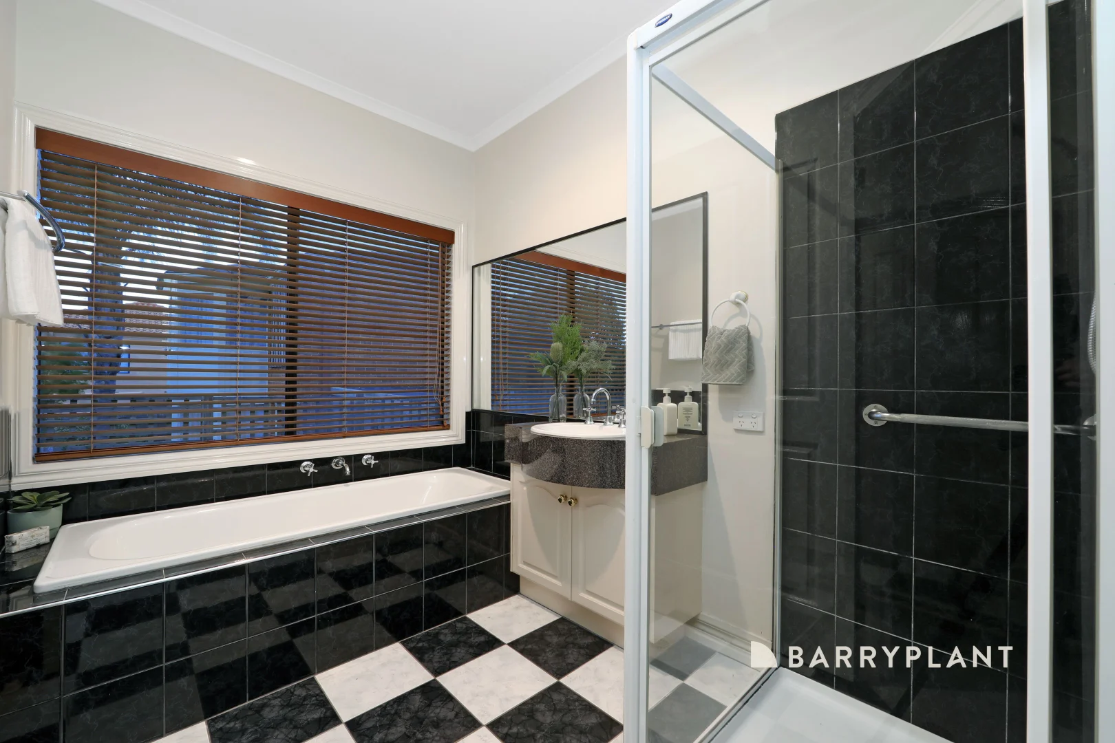 Additional image 11 of 61 Pitfield Crescent, Rowville VIC 3178