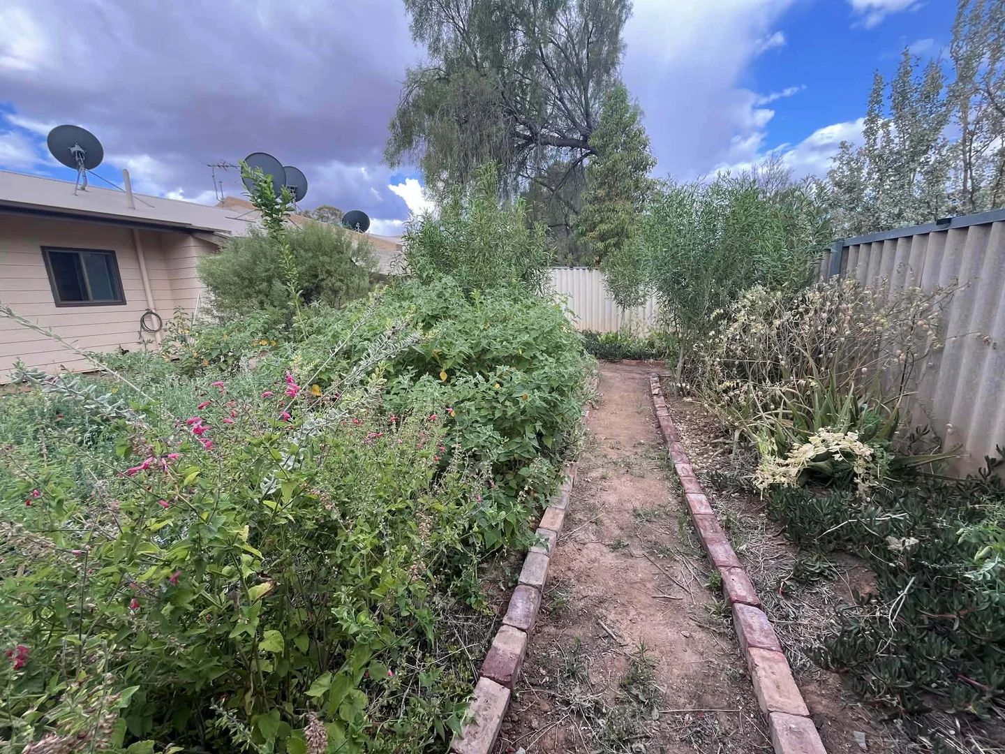 Additional image 16 of 8/25 Black Oak Drive, Leigh Creek SA 5731