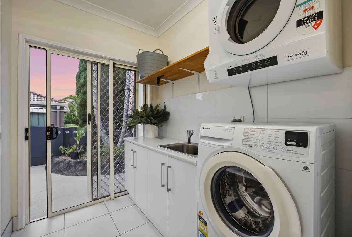 Additional image 7 of 39 Canada Place, Arundel QLD 4214