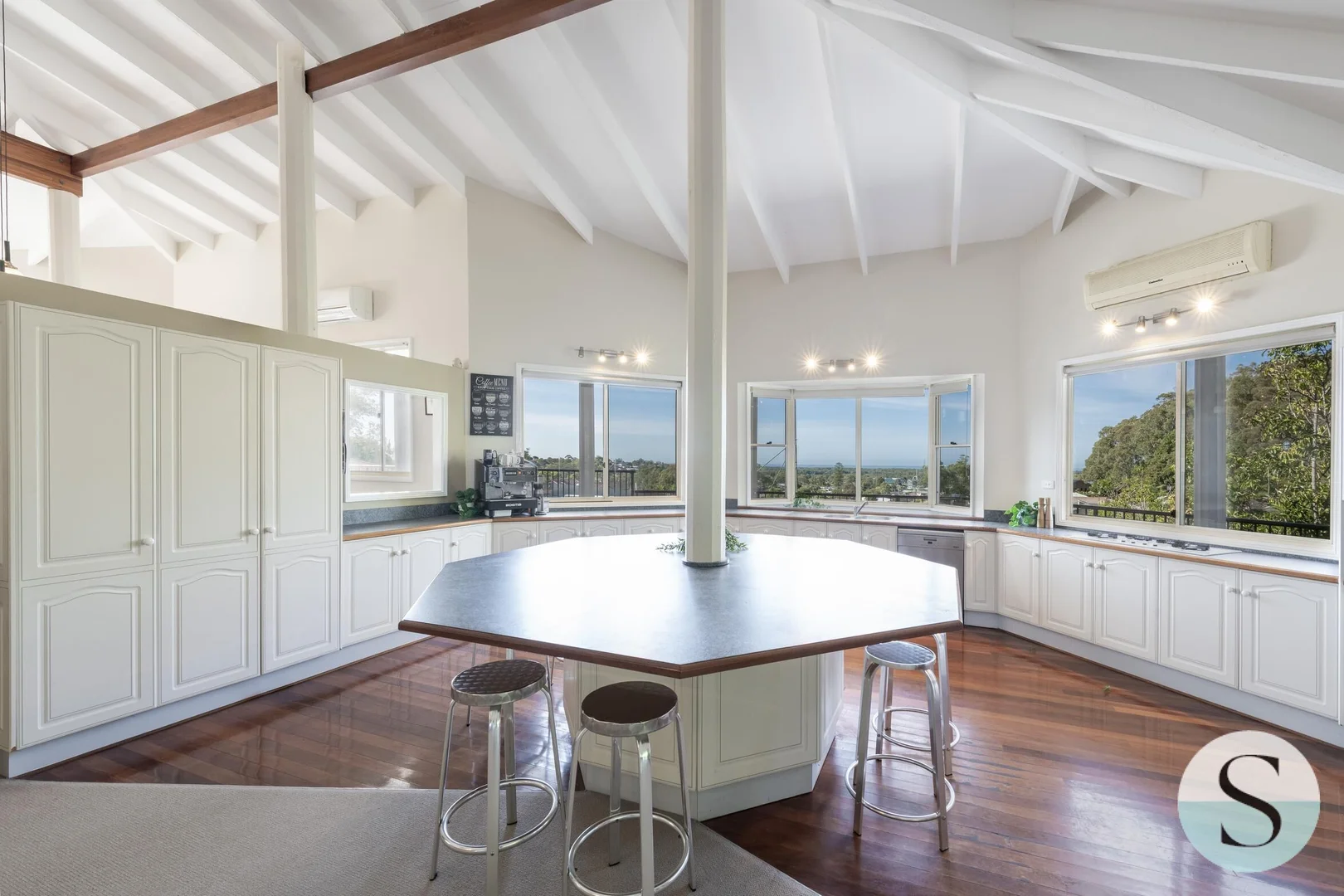 Additional image 13 of 5 Imperial Close, Floraville NSW 2280