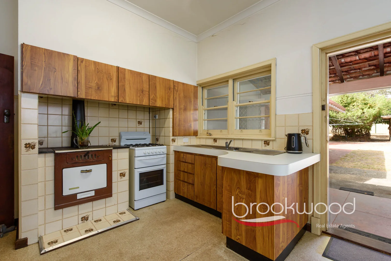 Additional image 10 of 33 Comer Street, Como WA 6152