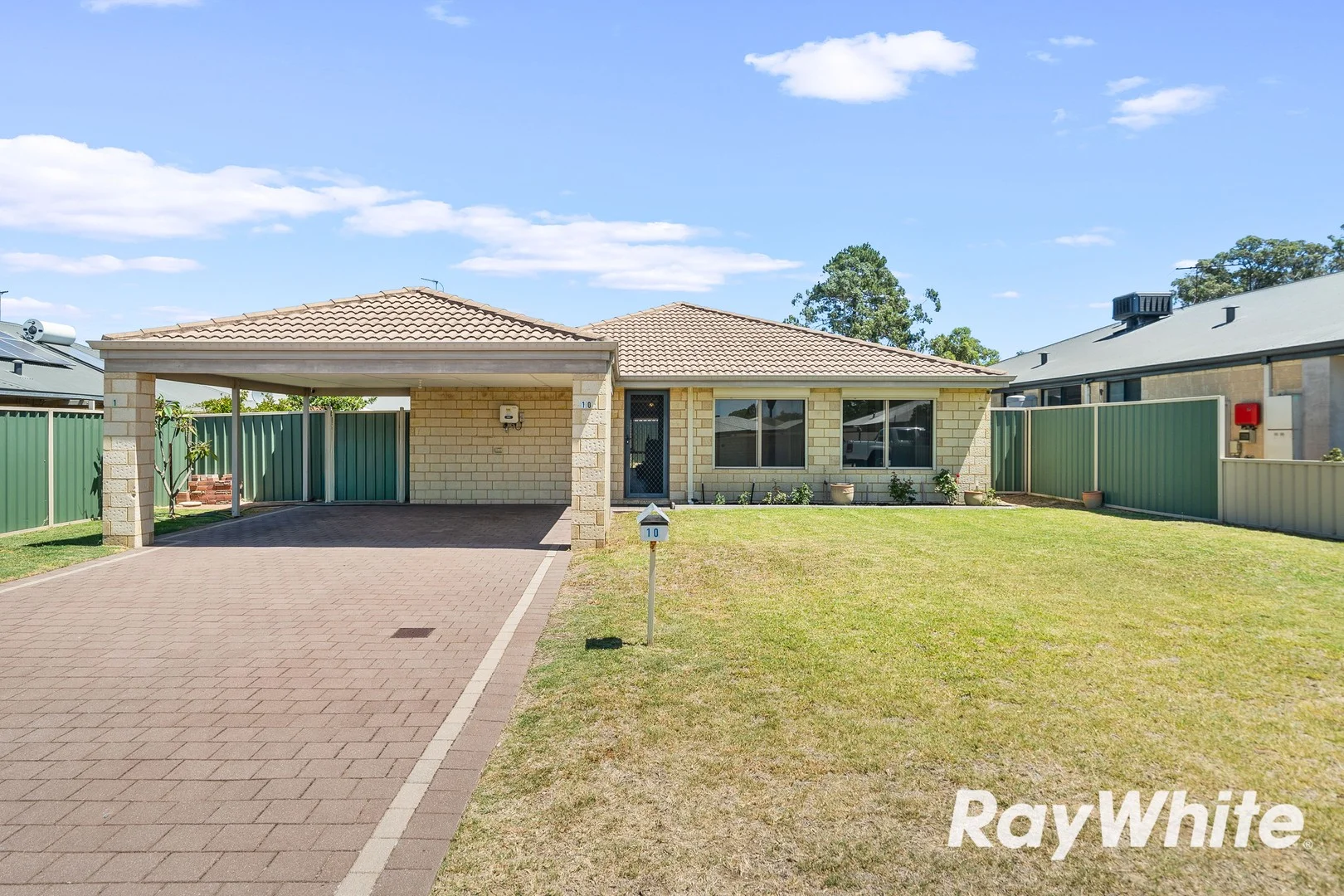 10 Falstaff Close, Greenfields WA 6210