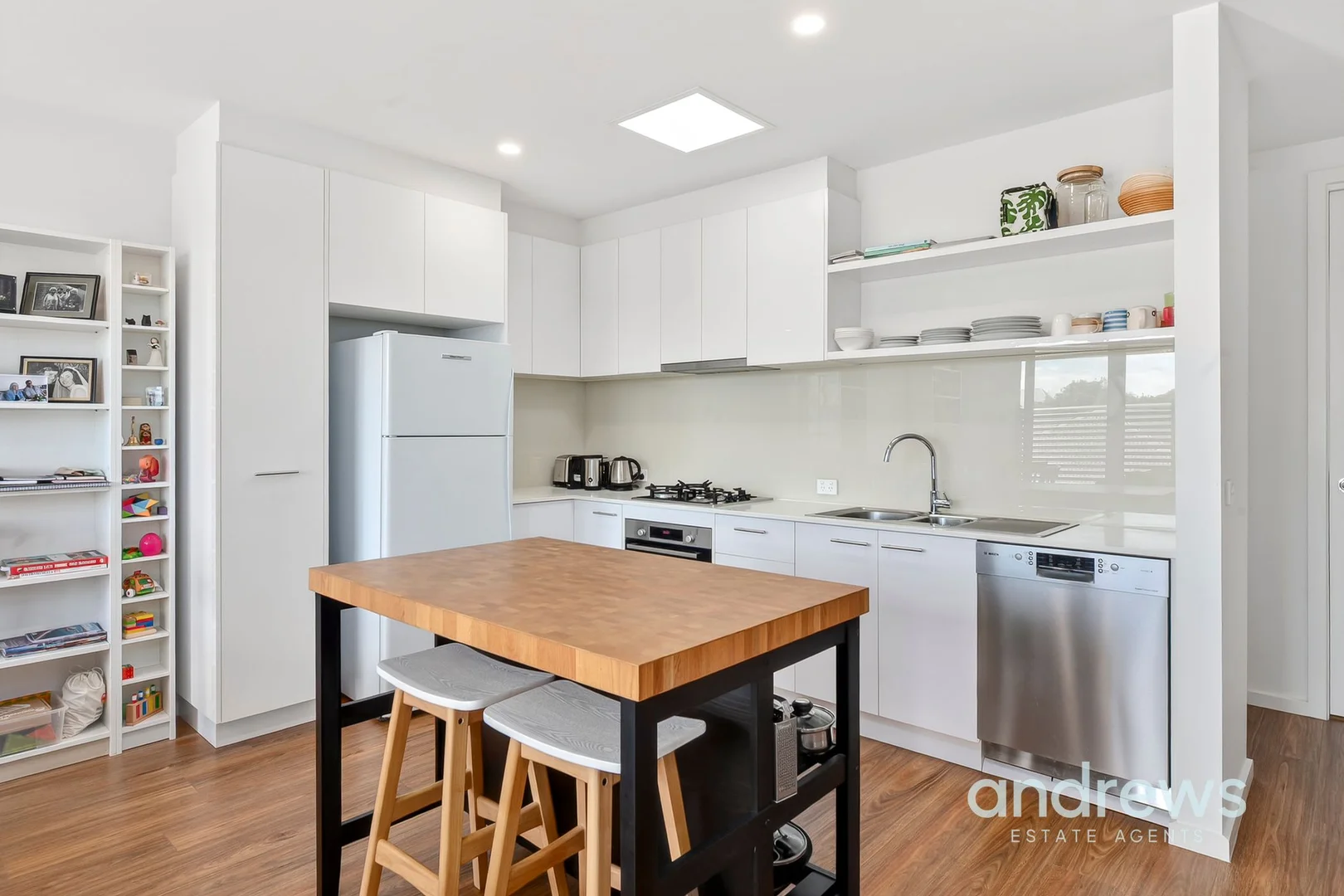 Additional image 5 of 2/16 Mundy Street, Geelong VIC 3220