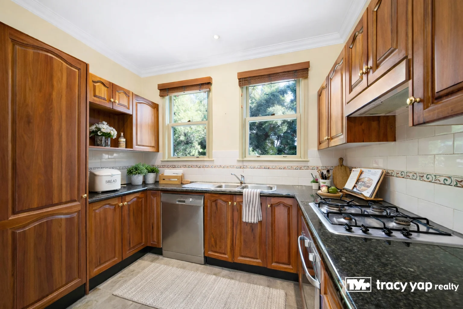 Additional image 3 of 2/13 Third Avenue, Eastwood NSW 2122