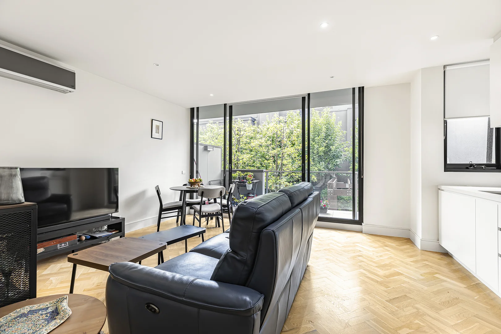 Additional image 4 of 204/6 Lisson Grove, Hawthorn VIC 3122