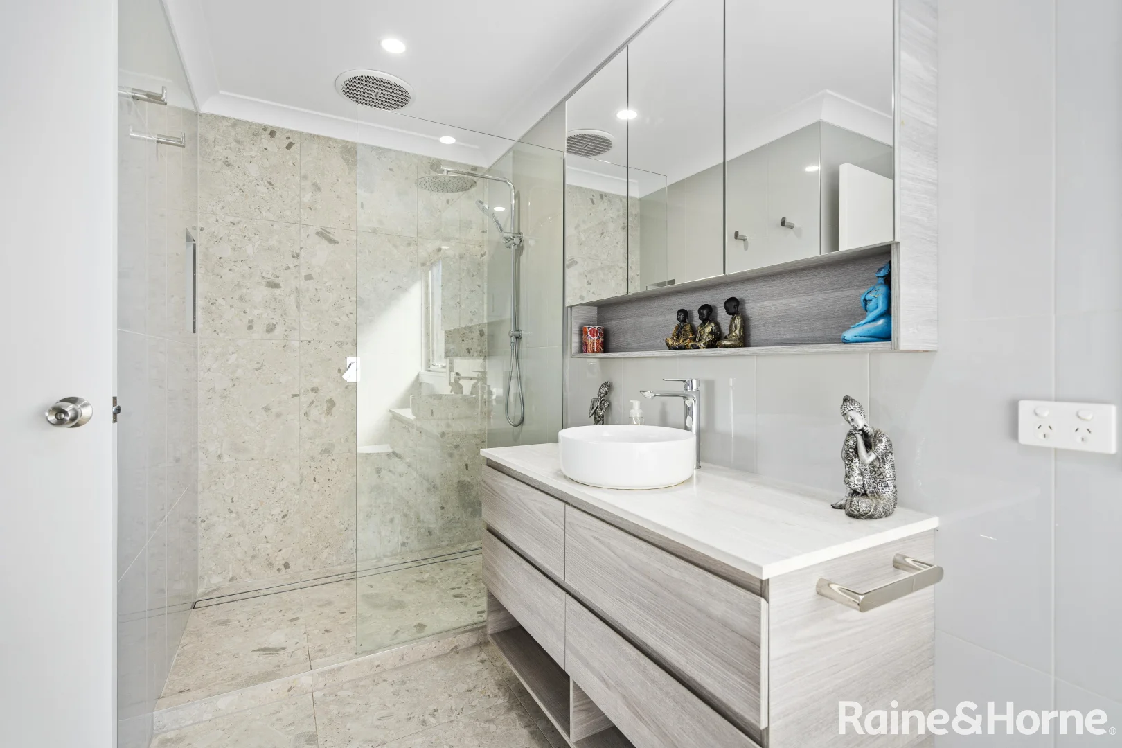 Additional image 9 of 11 Lake Road, Milang SA 5256