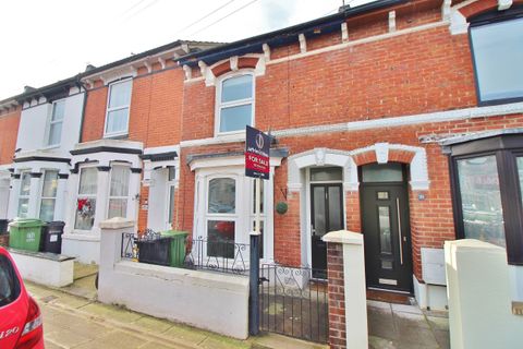Aylesbury Road, Copnor PO2