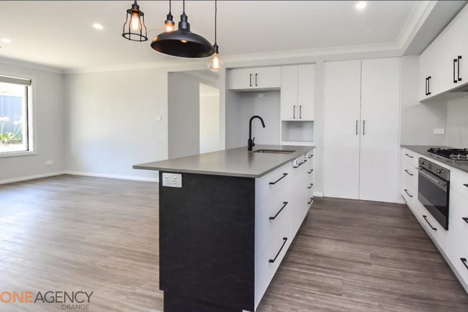 Additional image 4 of 109 William Maker Drive, Orange NSW 2800