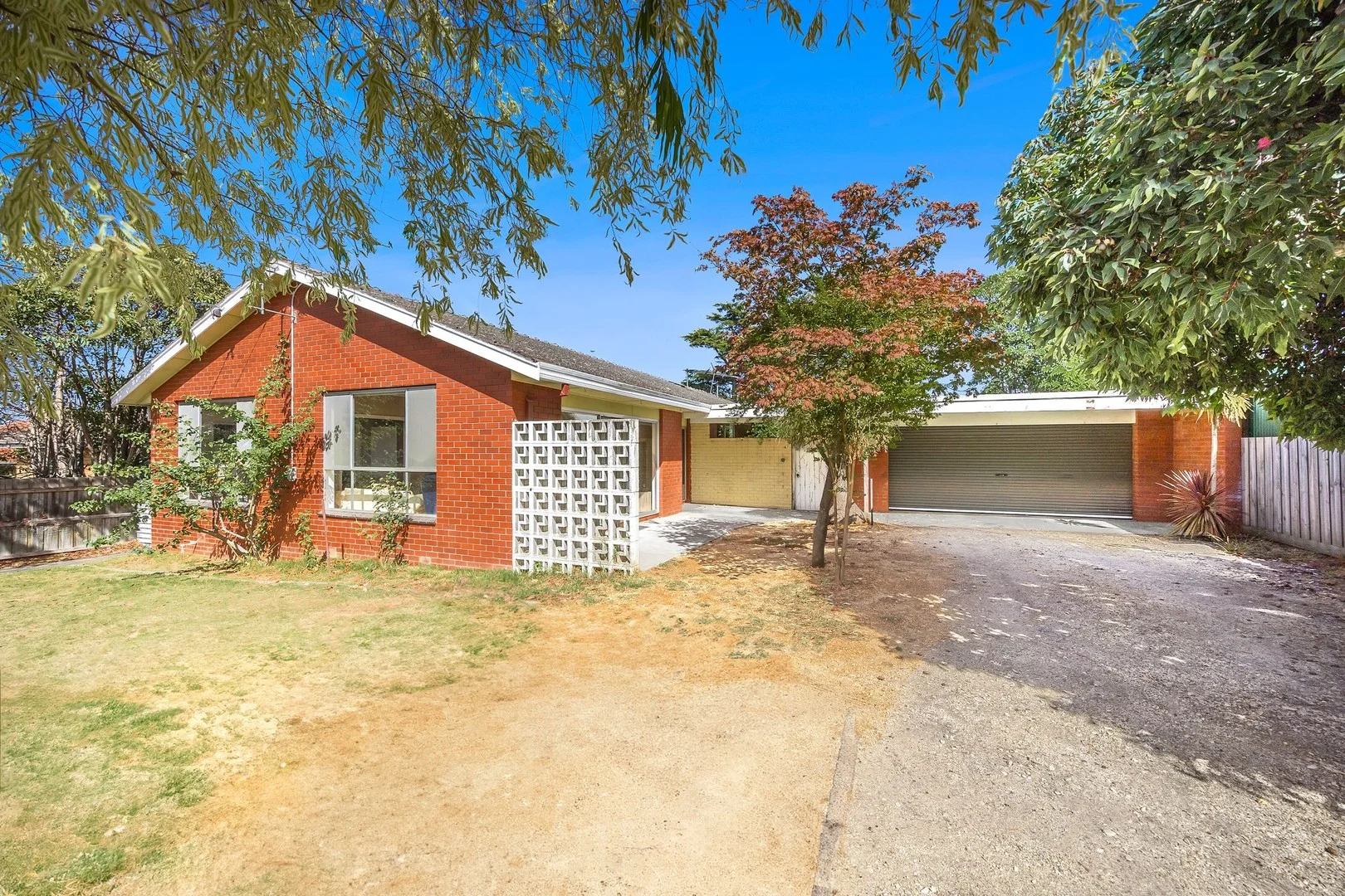 77 North Valley Road, Highton VIC 3216