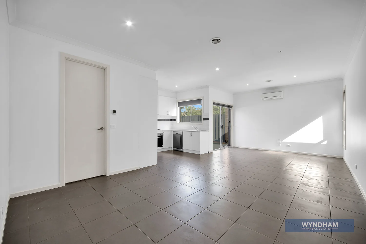 Additional image 4 of 1/235 Princes Highway, Werribee VIC 3030