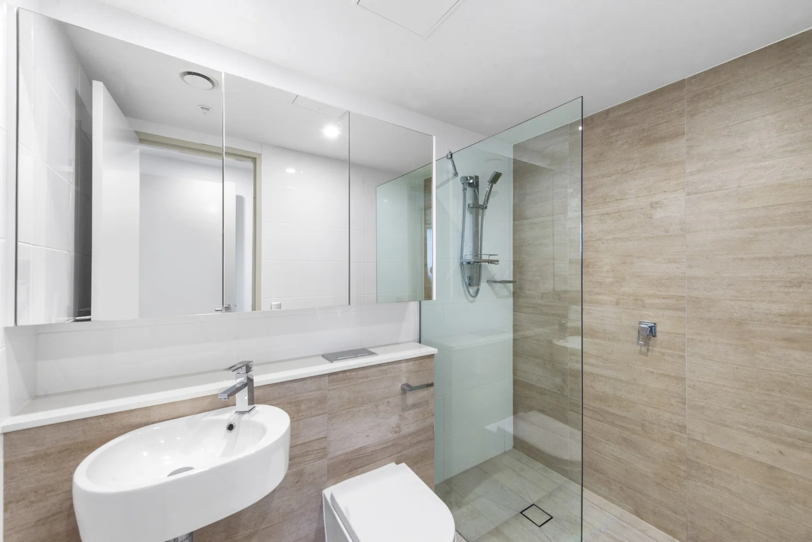 Additional image 7 of 604/2 Como Crescent, Southport QLD 4215