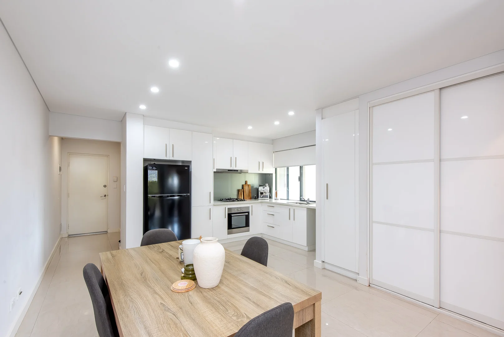 Additional image 10 of 4/92 Surrey Road, Rivervale WA 6103