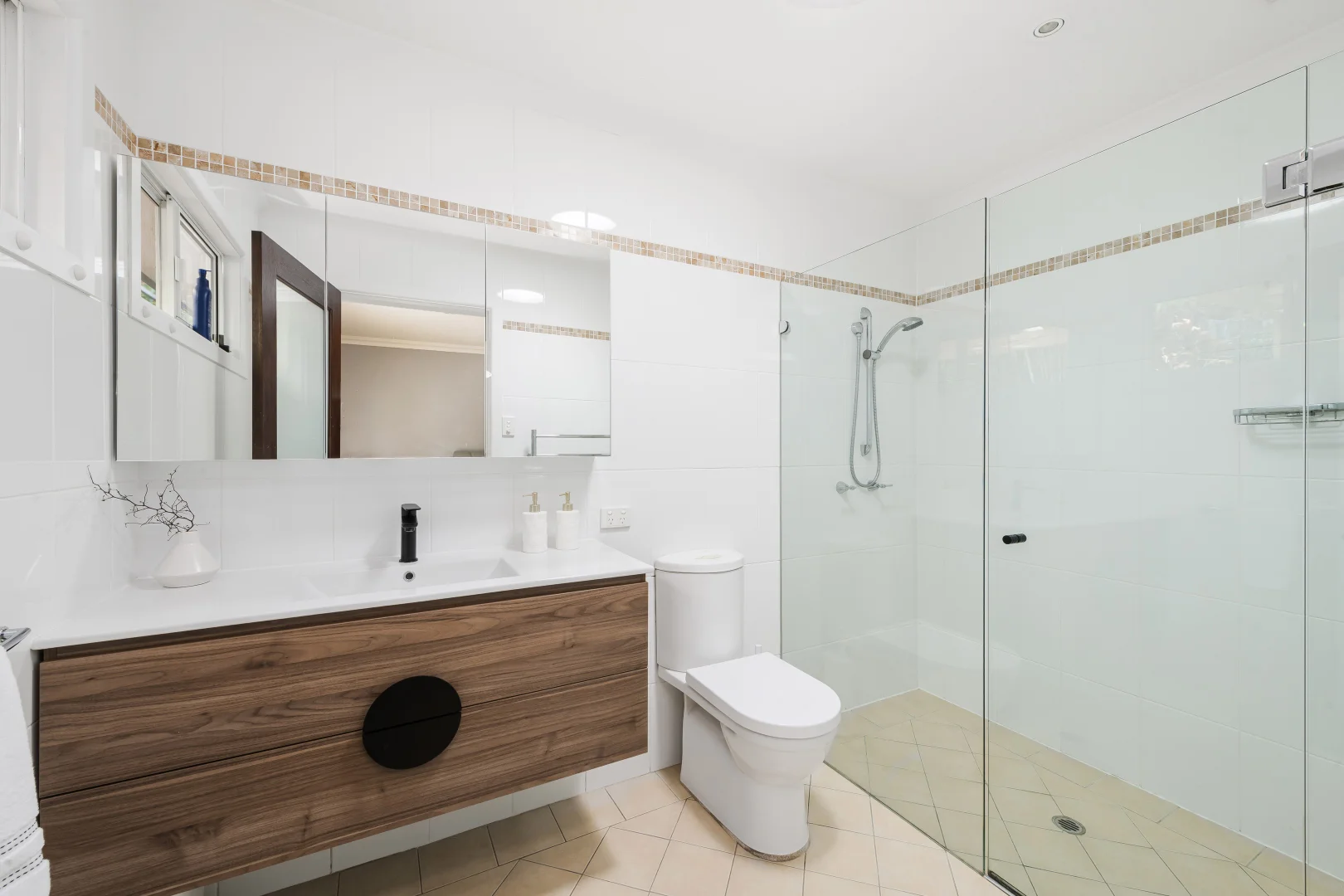 Additional image 15 of 9 Awaba Place, Warriewood NSW 2102