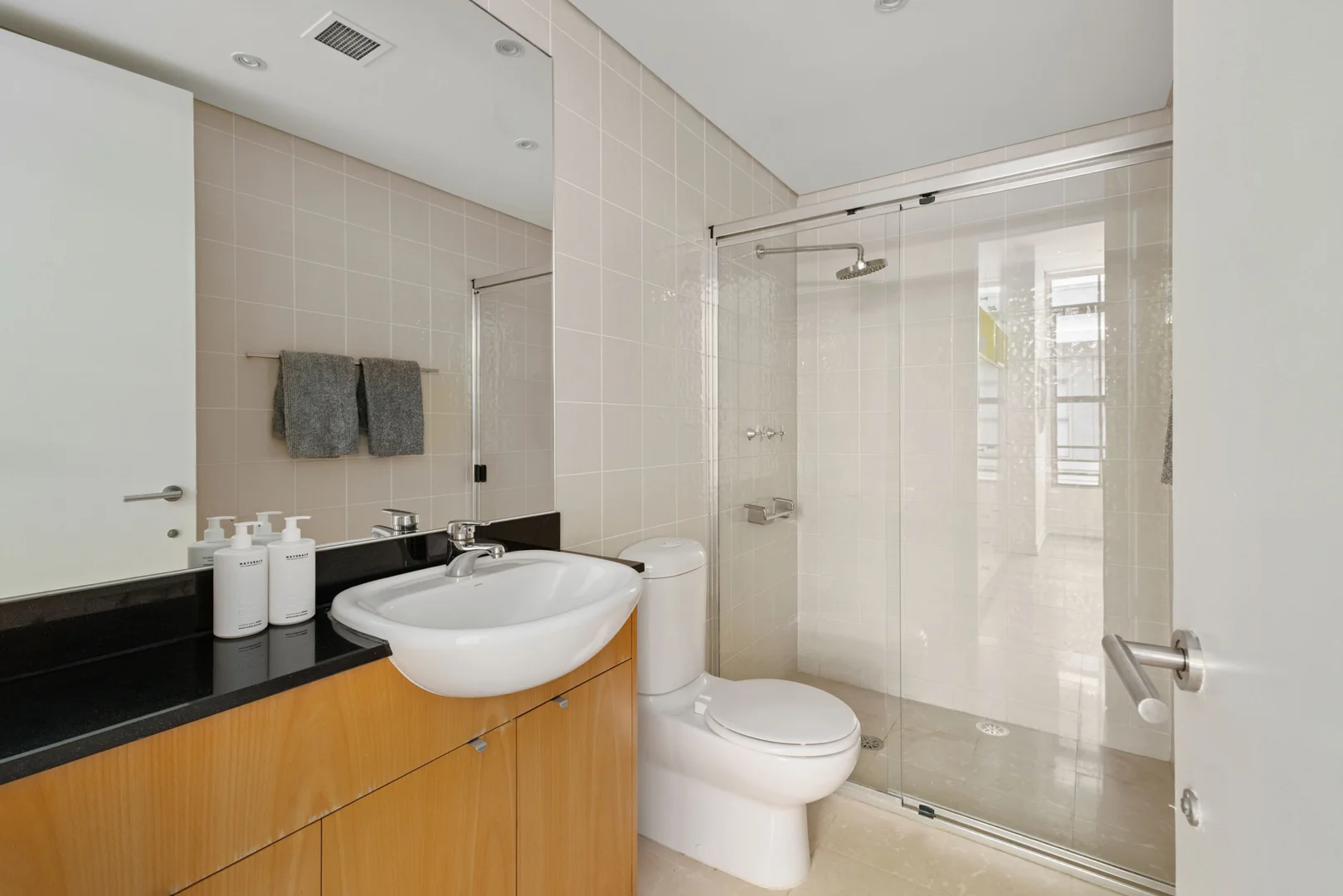 Additional image 19 of 406/22 Colgate Avenue, Balmain NSW 2041