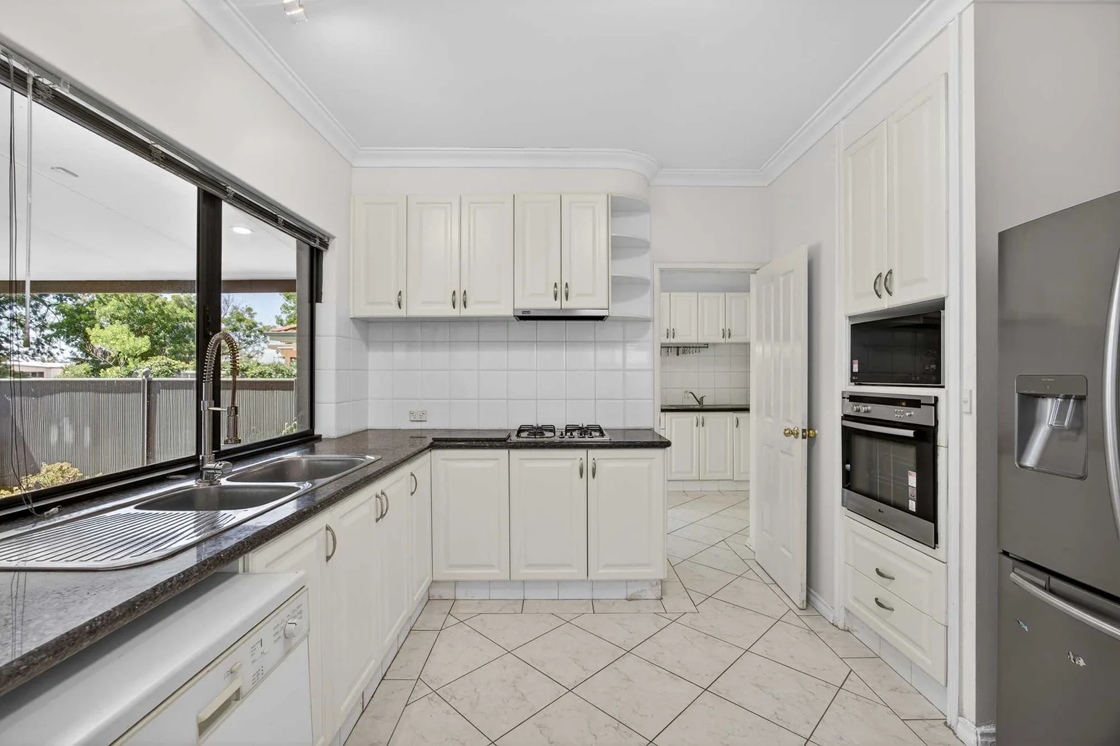 Additional image 12 of 35 McCallum Crescent, Ardross WA 6153