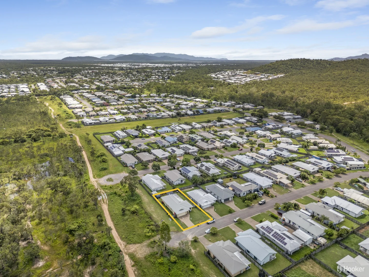 Additional image 9 of 19 Mount Jagged Street, Deeragun QLD 4818