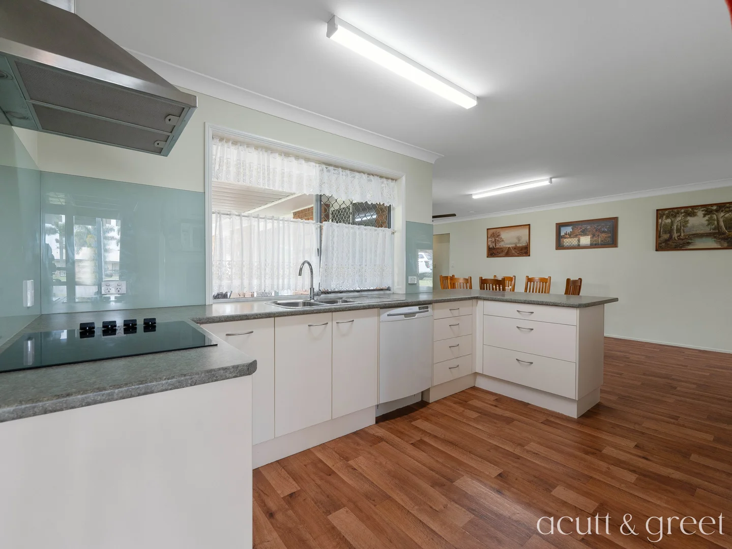 Additional image 10 of 7 Eucalyptus Place, Walloon QLD 4306