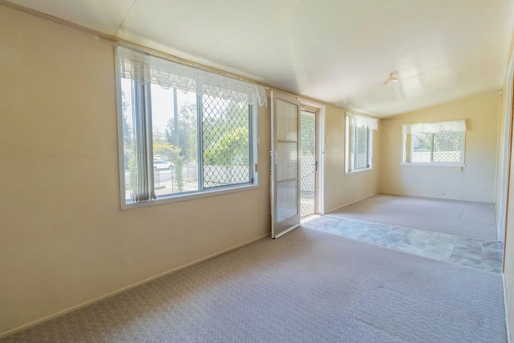 Additional image 13 of 37 Thallon Street, Crows Nest QLD 4355
