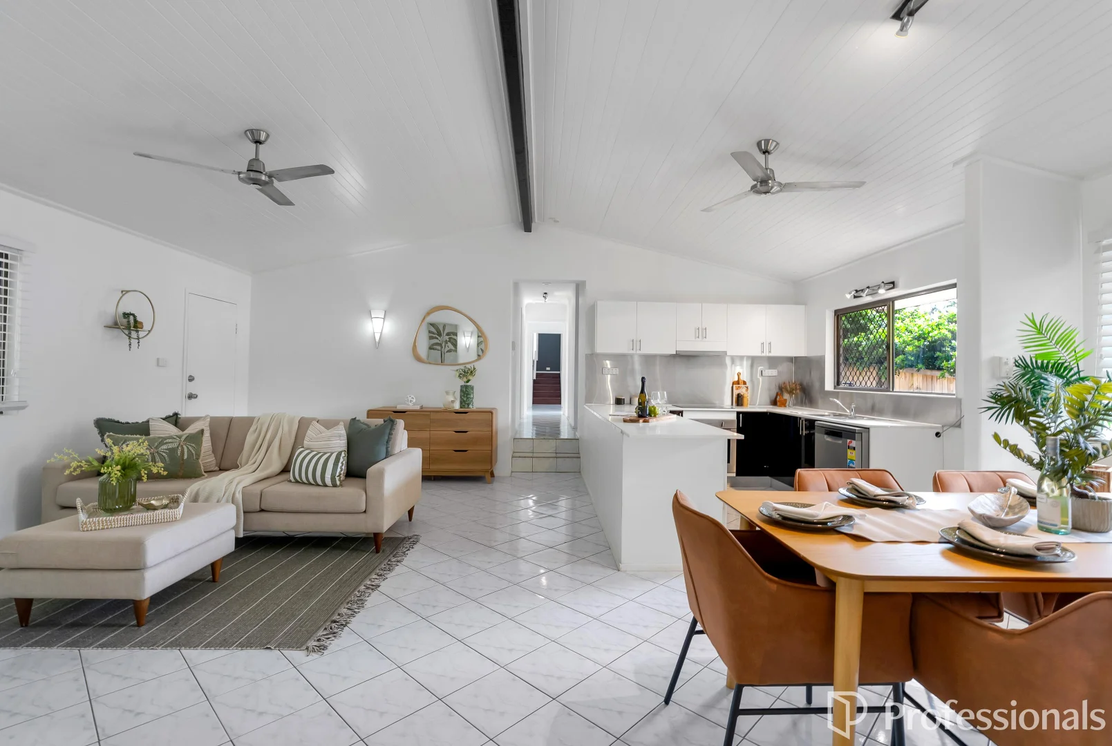 Additional image 2 of 10 Cicero Close, Mooroobool QLD 4870