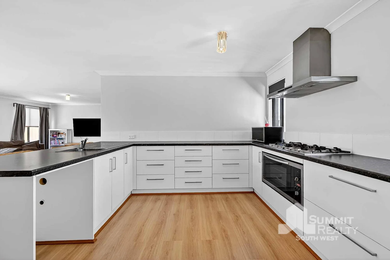 Additional image 9 of 340 Parade Road, Dalyellup WA 6230