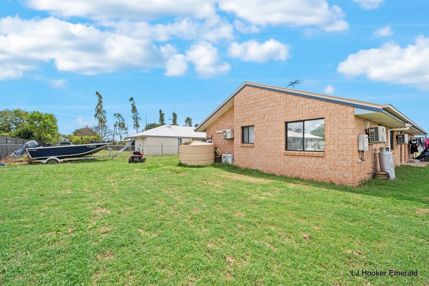 Additional image 18 of 9 Mount Macarthur Boulevard, Capella QLD 4723