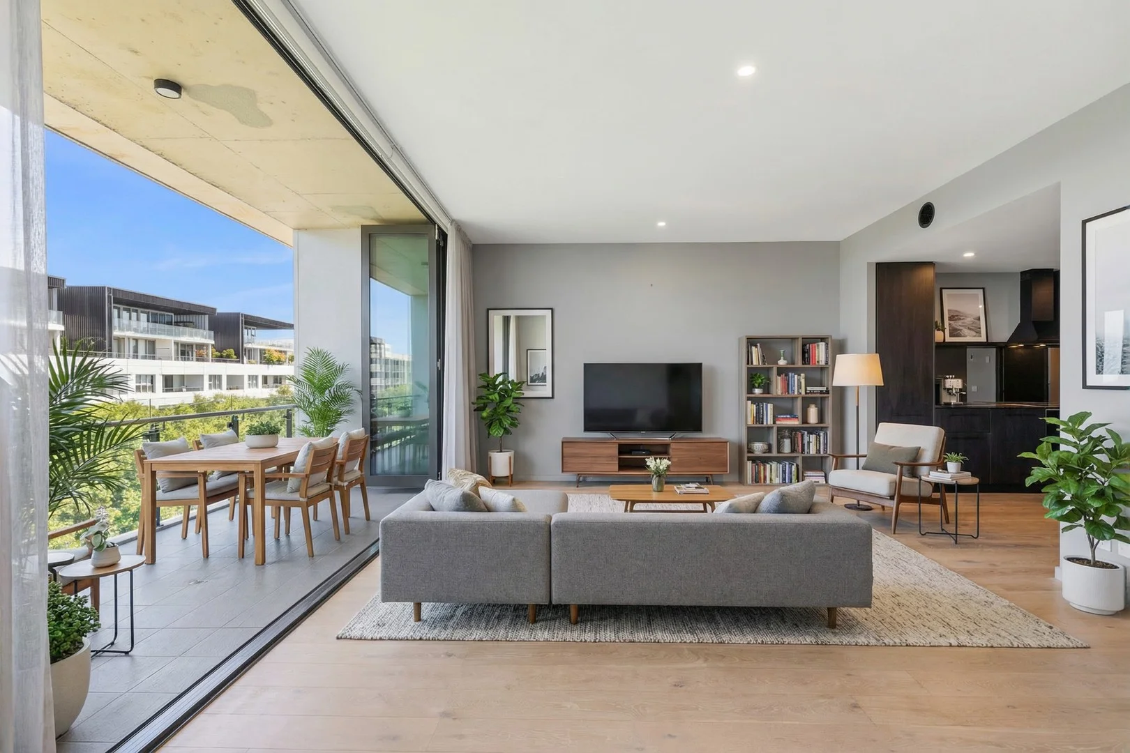 87/43 Eastlake Parade, Kingston ACT 2604