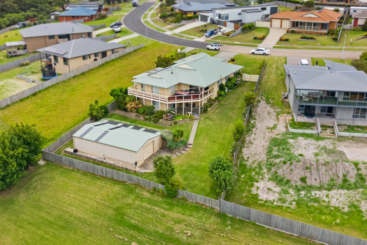 Additional image 37 of 75 Stirling Drive, Lakes Entrance VIC 3909