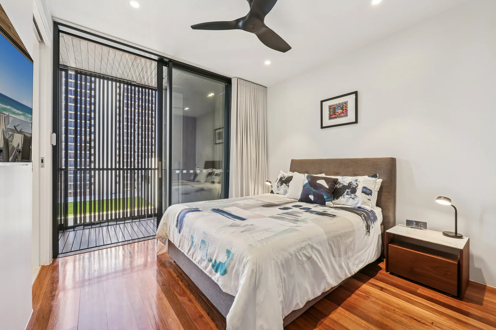 Additional image 12 of 4/3565 Main Beach Parade, Main Beach QLD 4217