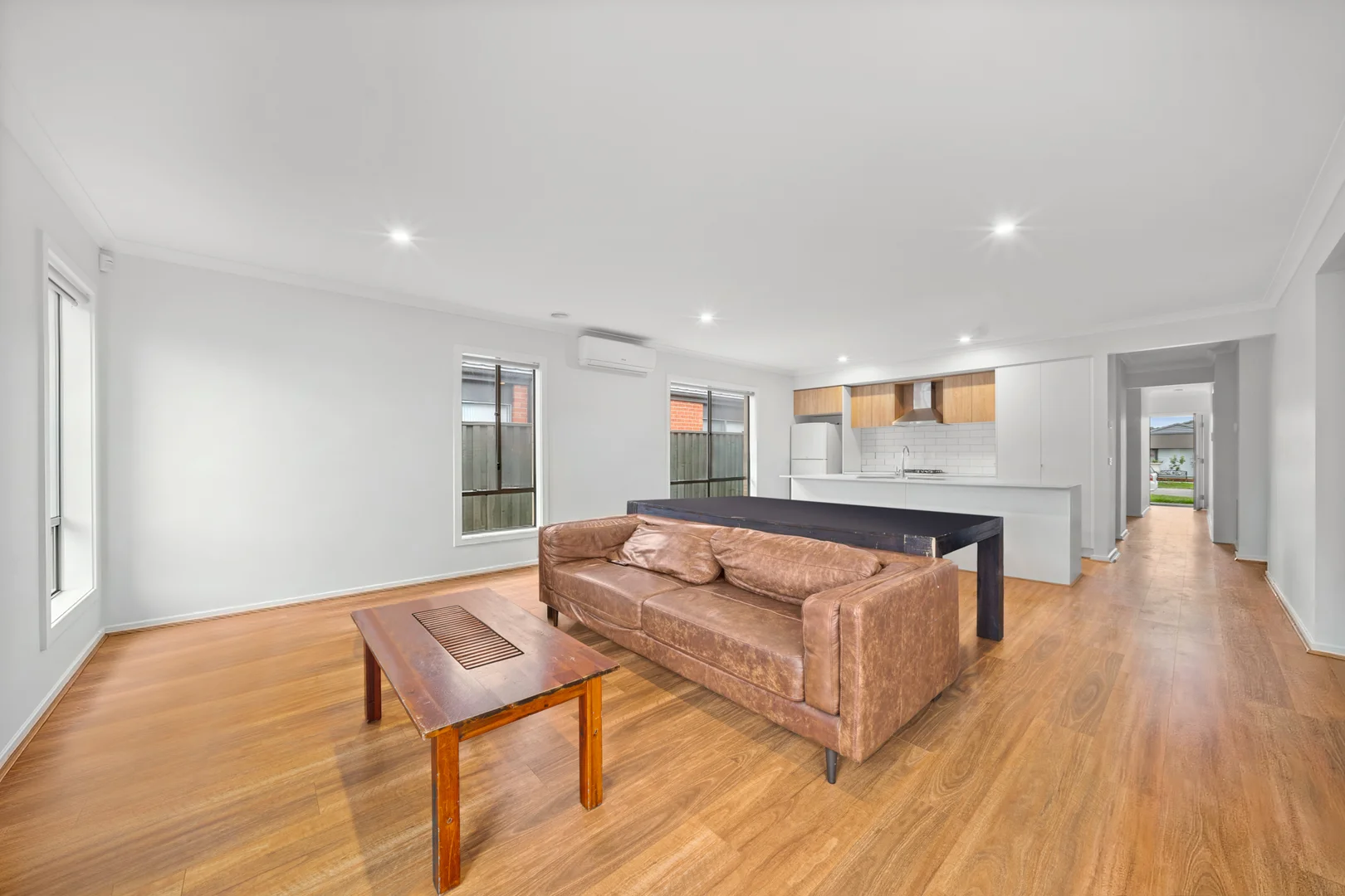 Additional image 2 of 10 Kirkwood Road, Pakenham VIC 3810